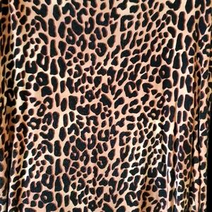 Eli tahari ladies leopard printed long sleeves top